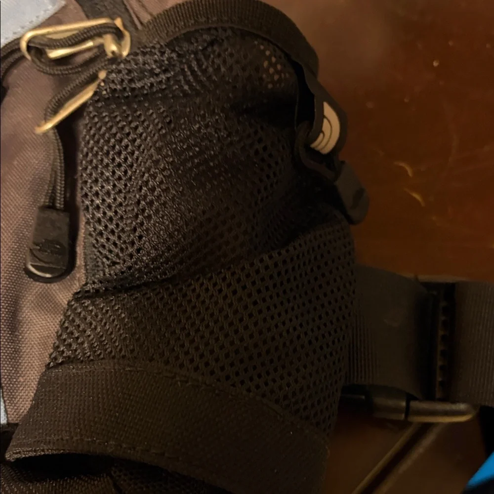 The North Face Men's Black and Light Blue Belt Bag